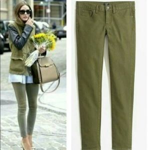 SOLD 🎉J CREW Stretch Jeans Olive Skinny Leg 29